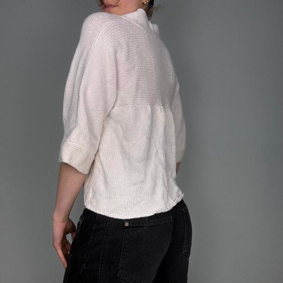 Cream knitted big button cardigan - size medium from express - Picture 6 of 8